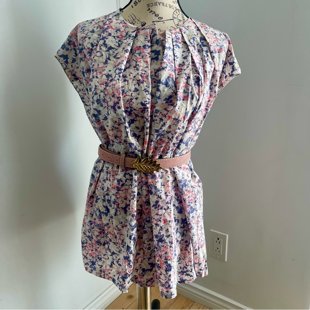 Cacharel Floral Pleated Sleeveless Pastel Blouse
